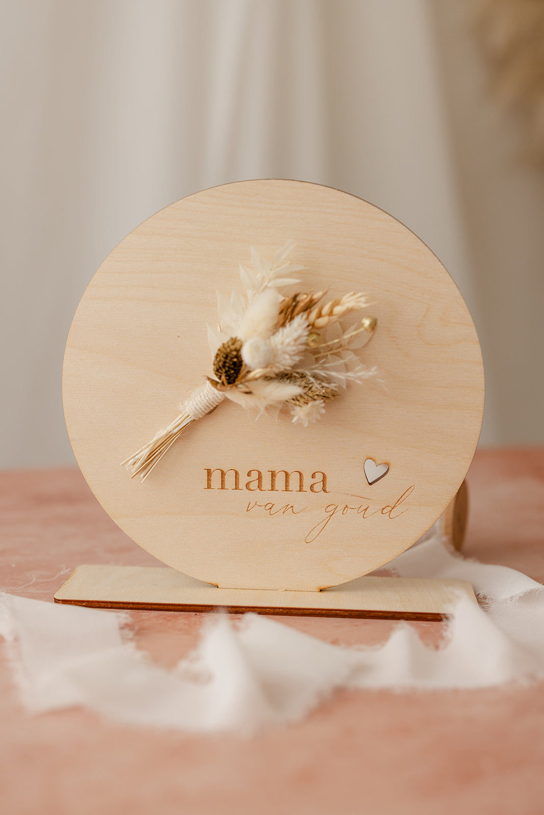 Moederdag | Houten bordje met droogbloemen