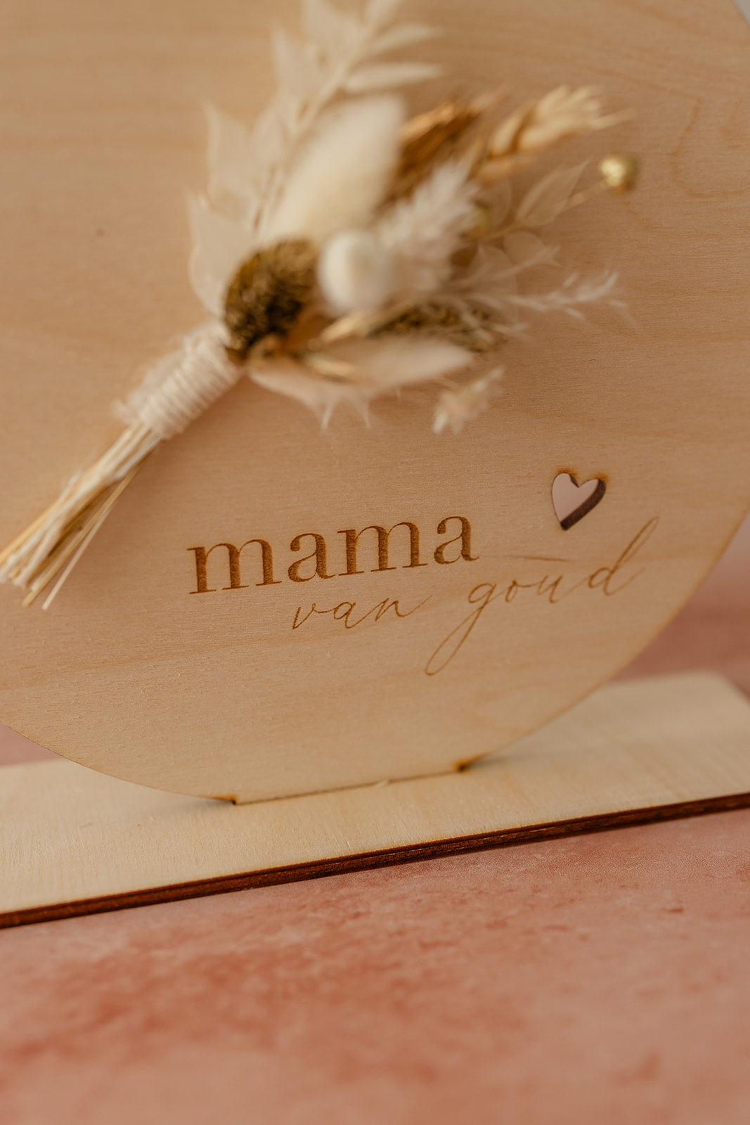 Moederdag | Houten bordje met droogbloemen